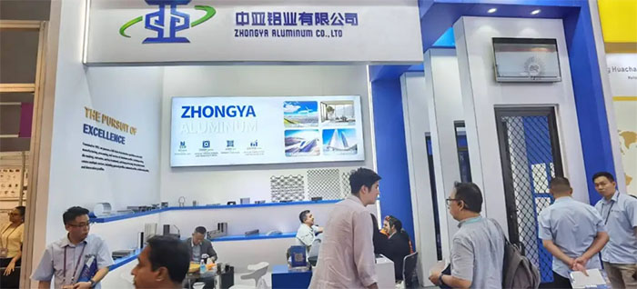 1730361913864391.jpg 廣州廣交會中亞鋁業